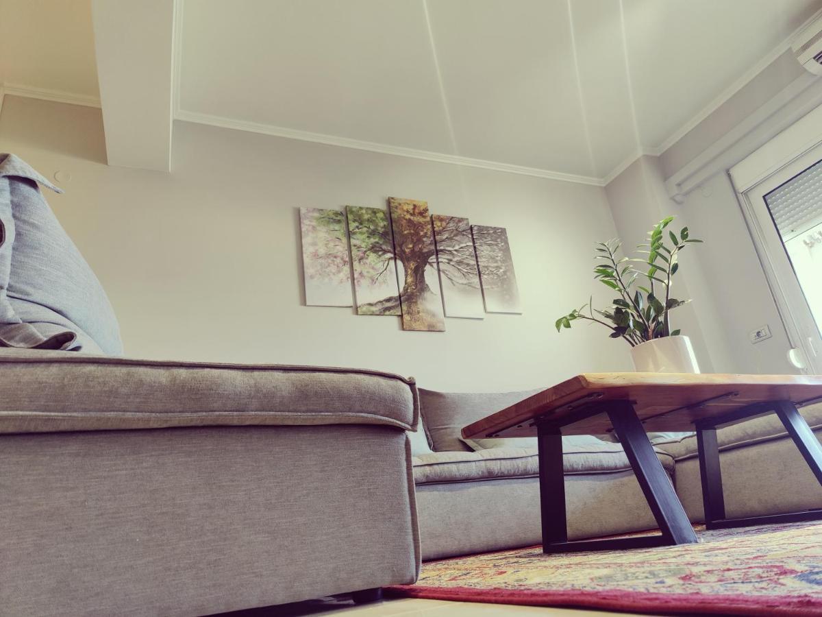 Luxury Seaview Appartment 罗希姆诺 外观 照片
